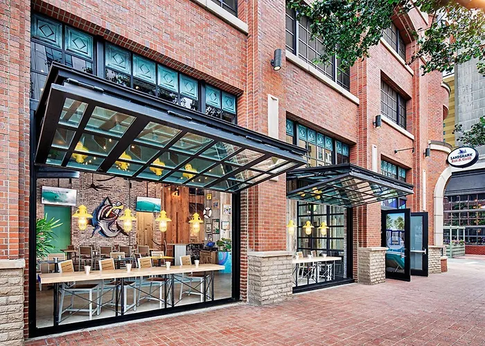 Margaritaville Hotel San Diego Gaslamp Quarter